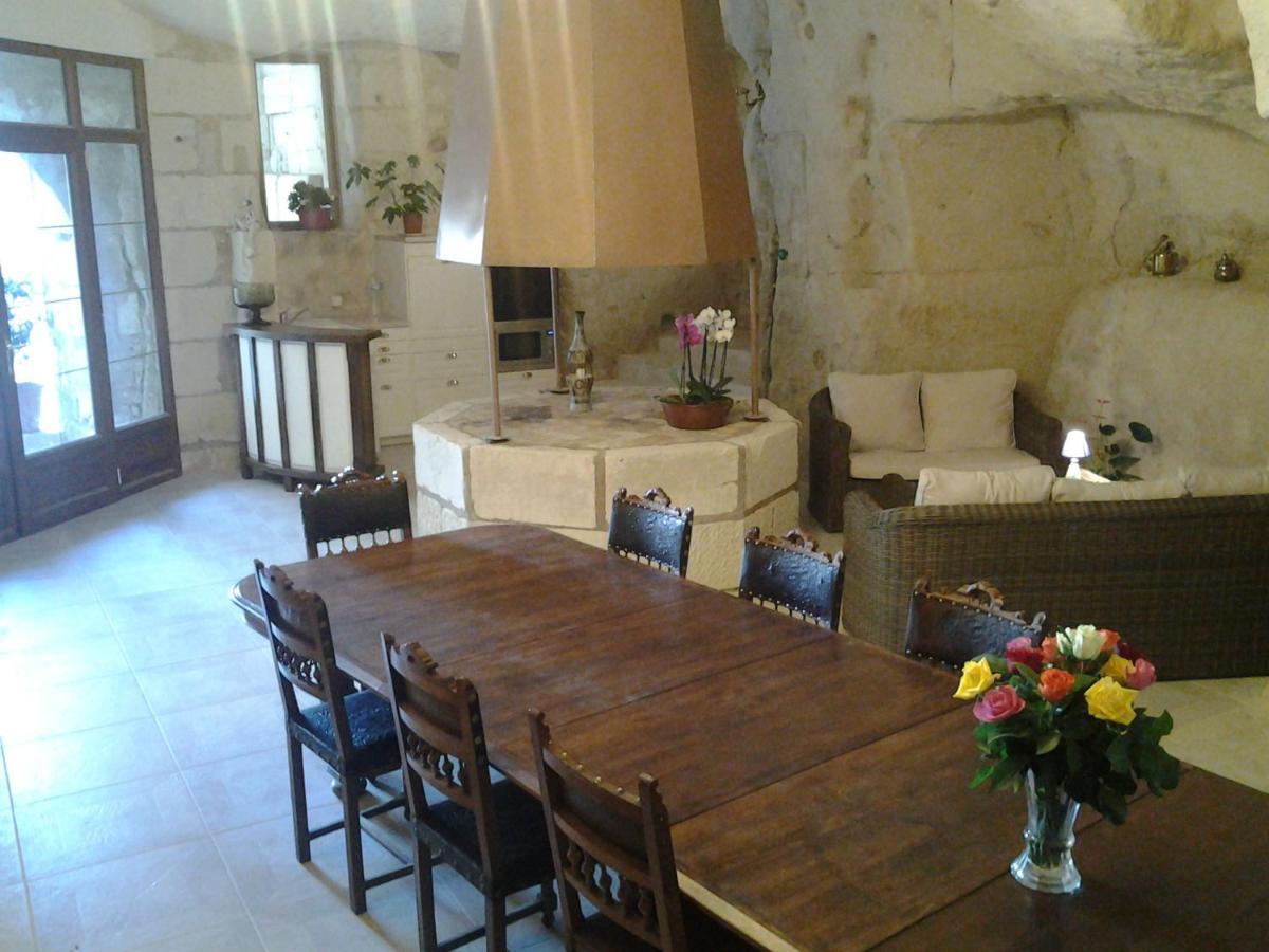 Bed and Breakfast Le Manoir Des Roches Bourre Экстерьер фото