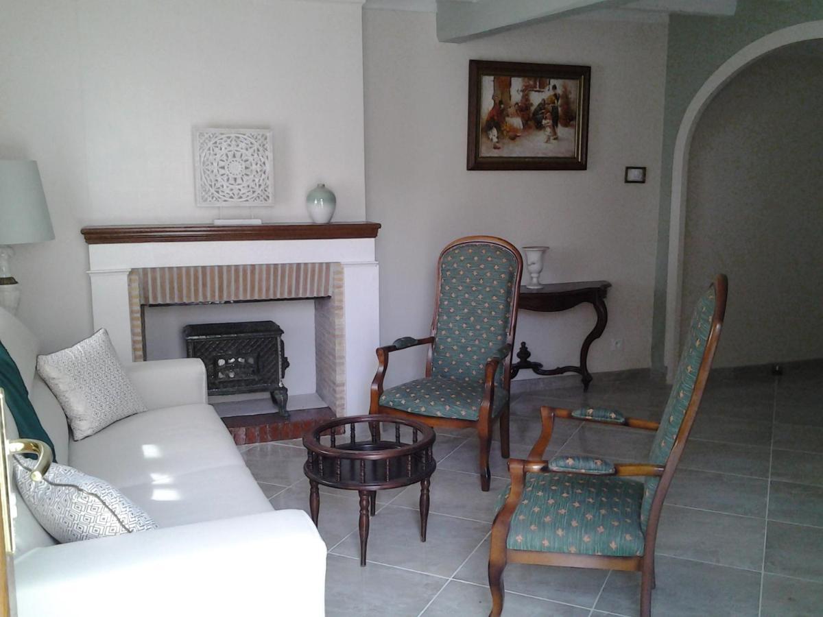 Bed and Breakfast Le Manoir Des Roches Bourre Экстерьер фото