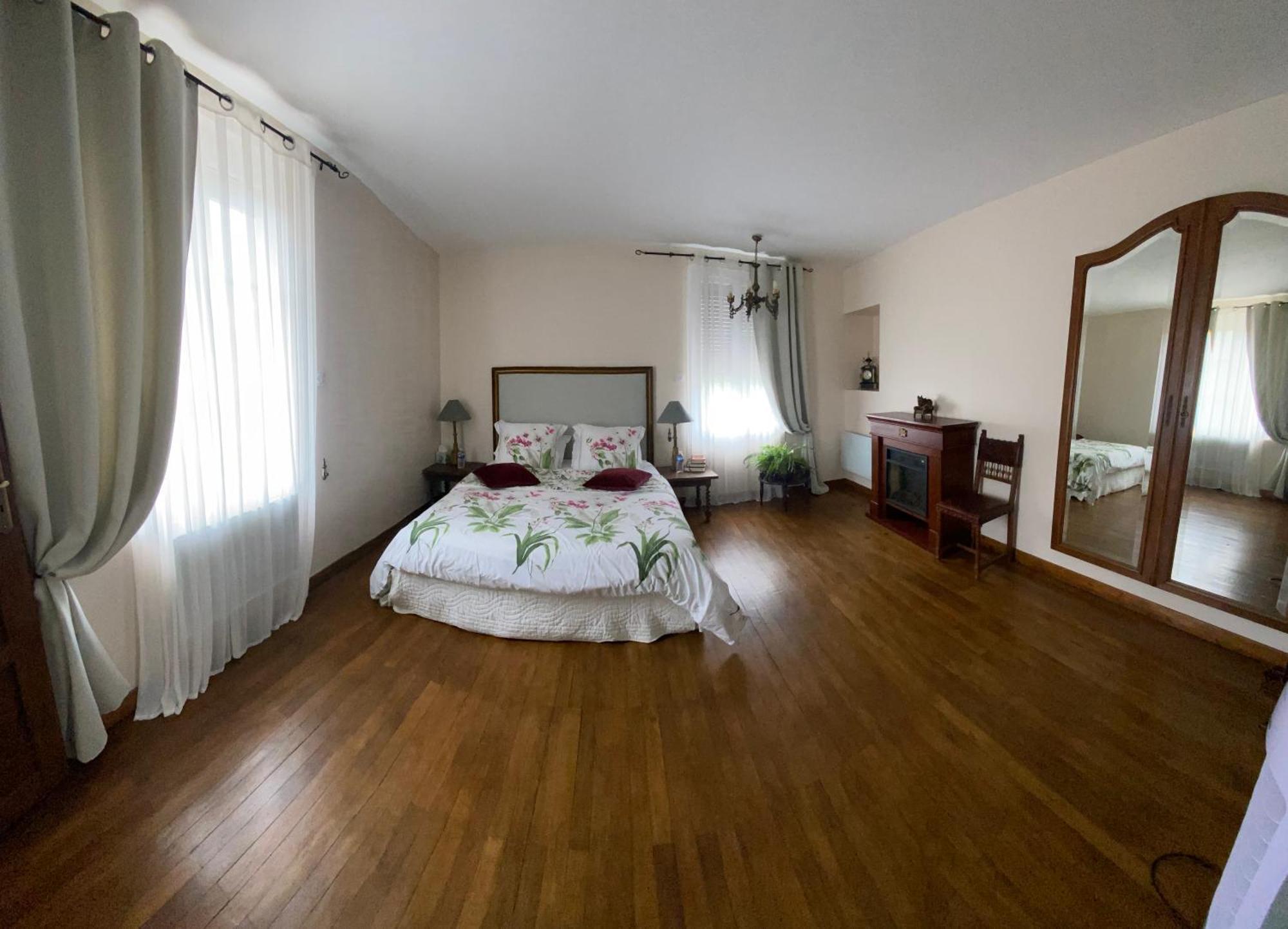 Bed and Breakfast Le Manoir Des Roches Bourre Экстерьер фото