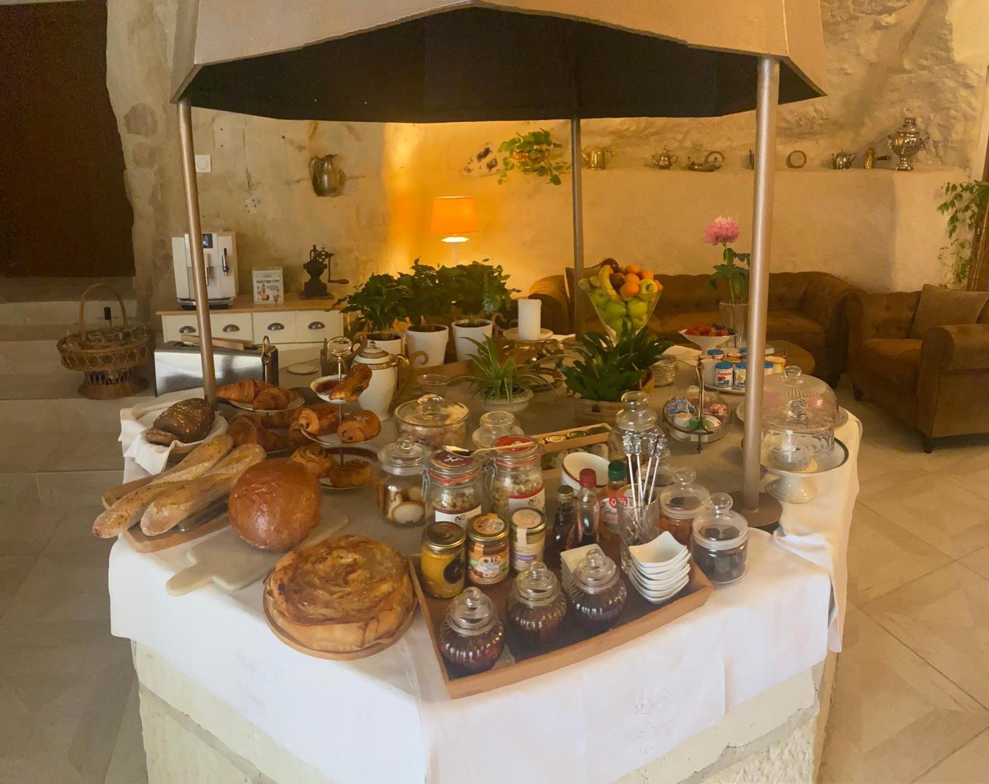 Bed and Breakfast Le Manoir Des Roches Bourre Экстерьер фото